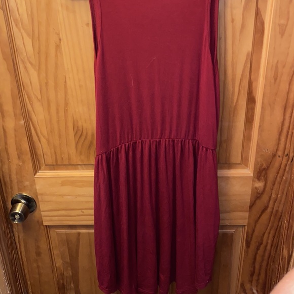 Maroon Dress - Picture 5 of 6